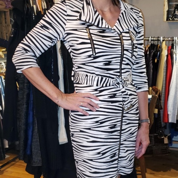 H.F. Dresses & Skirts - 3for25$ H.F. zebra print dress + trench  M(7-8)